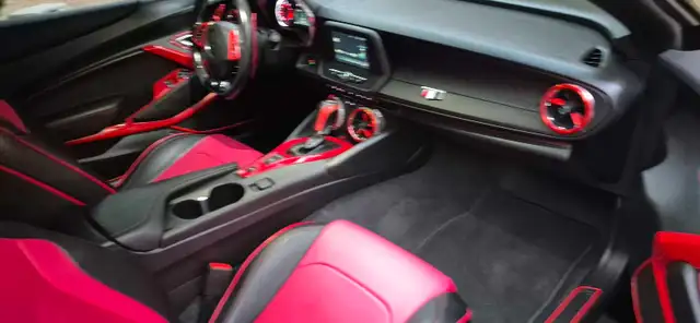 2018 Chevy Camaro  in Cars & Trucks in Mississauga / Peel Region - Image 7