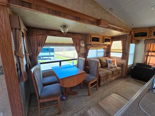fifth wheel à vendre  in RVs & Motorhomes in Lévis - Image 8