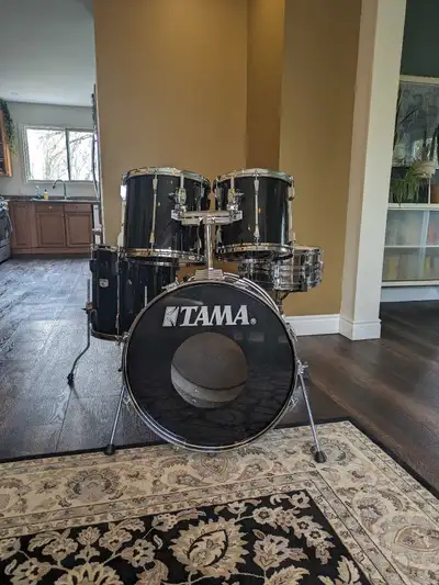 Tama Rockstar Drumkit