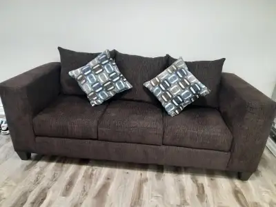 Barely used 5 seater sofa set