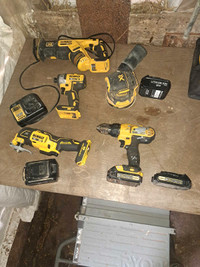 20v dewalt power tools