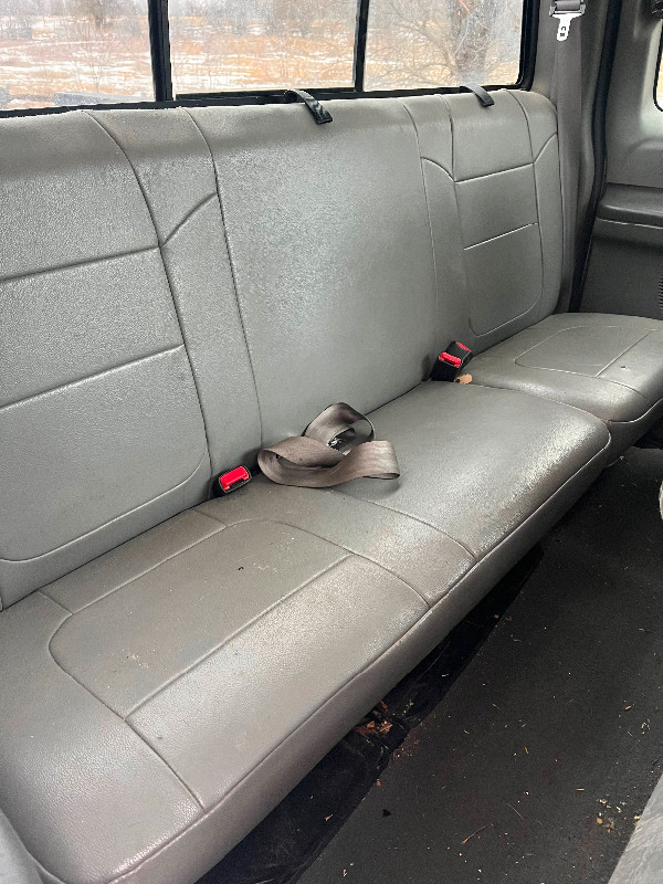 XLT LEATHER INTERIOR (2007) GRAY FOR F series trucks in Cars & Trucks in Peterborough - Image 2