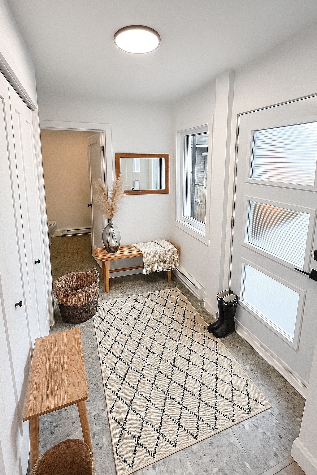 1894 Av. des Pins — photo 2