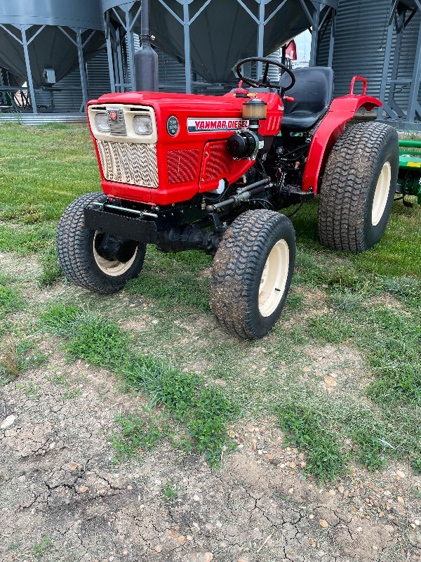 Yanmar 226d garden/yard tractor in Farming Equipment in Calgary