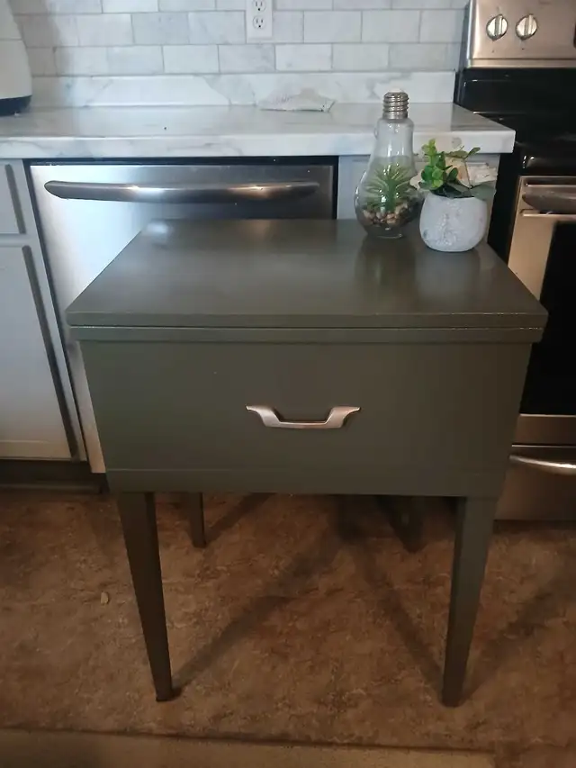 Sewing Table in Other in Bedford - Image 2