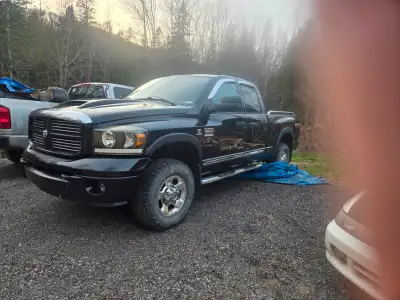 ram 2500 diesel en cuir presque pas de rouille