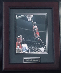 Michael Jordan’s professionally framed famous dunk 8 x 10