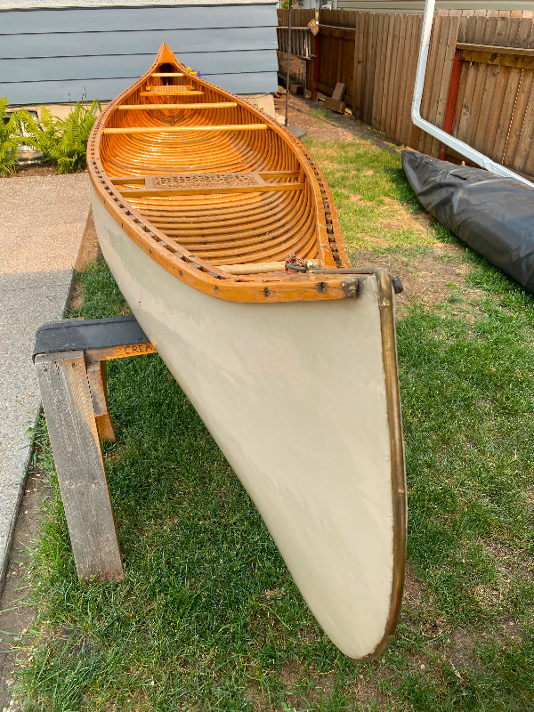 Restored 16' 1949 Peterborough Champlain CANVAS CANOE Arts