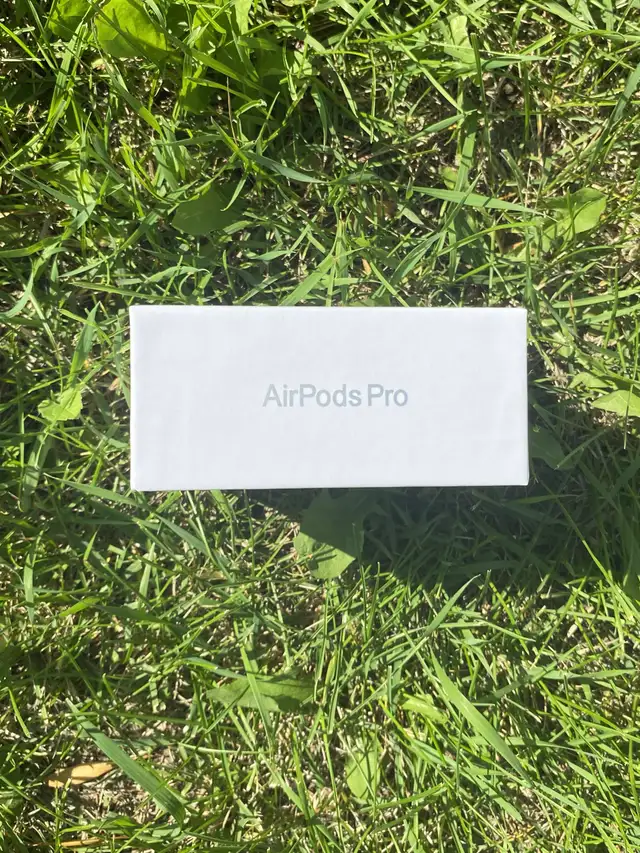 Airpod Pro 2nd generation in General Electronics in Winnipeg - Image 2