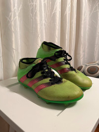 Adidas Soccer shoes men’s size 8