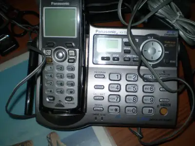 TÉLÉPHONE AVEC RÉPONDEUR, View more