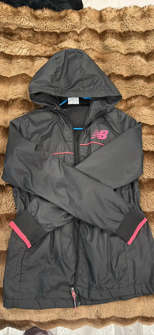 Women’s Jackets for Sale ! Need Gone! in Kids & Youth in City of Toronto - Image 3