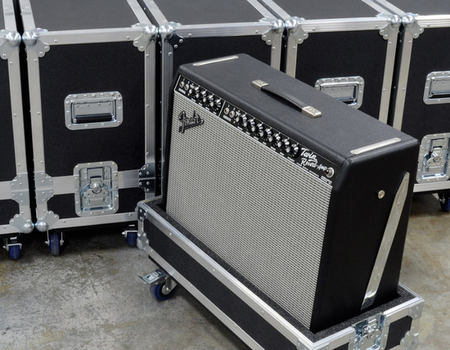 Roadcase flight case pour ampli Fender Twin Reverb dans Amplificateurs et pédales  à Ville de Montréal