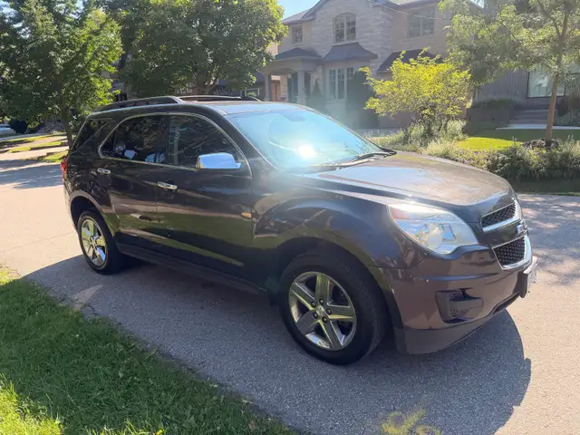 2014 Chevy equinox AWD cold air nav back up cam 176 km 4500$