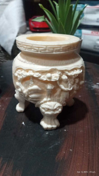 Chinese vase 