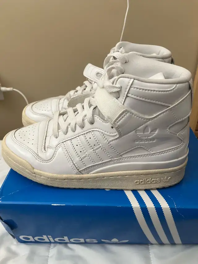 Womens Adidas Forum 85 HI in Women's - Shoes in Calgary - Image 6