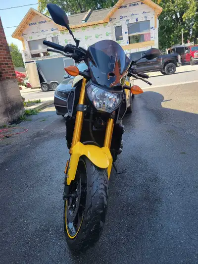 Je vend la moto parce que je n en fait plus asser