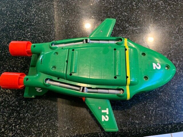 Thunderbirds Matchbox 1992 Thunderbird 2 Vintage Collector Rare in Arts & Collectibles in City of Halifax - Image 2