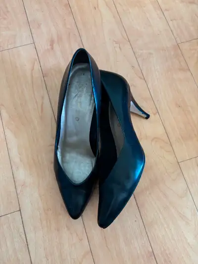 Excellent Condition Very Comfortable Party Shoes Color: Black Leather Treo Brand High Heel: 3 cm