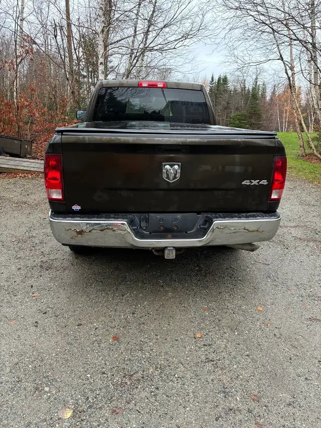 2013 Ram 1500 ST 5.7 Hemi in Cars & Trucks in Bedford - Image 11