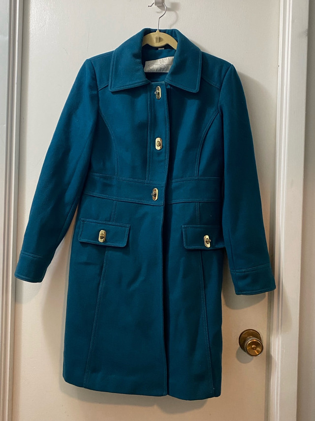 Pre-owned Women's winter jacket size 10  in Women's - Tops & Outerwear in St. Catharines - Image 4