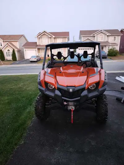 I'm selling my new 2021 Yamaha Viking 700, a robust 3-seater side-by-side with only 10KM on the cloc...