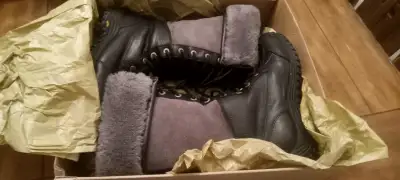 UGG australia W Adirondack tall boots. Size 8, View more