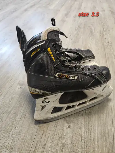 Skates sz 3.5, View more