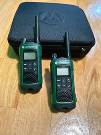 Motorola Talkabout T465 Walkie Talkies