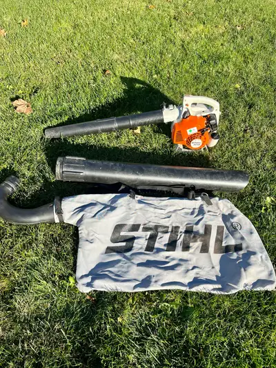 Stihl leaf blower that comes with vacuum/shredder kit Shreds leaves to a fine mulch Pick up/ drop of...