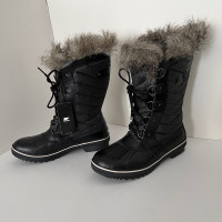 Brand New Size 9 Sorel Women’s Waterproof Insulated Boots