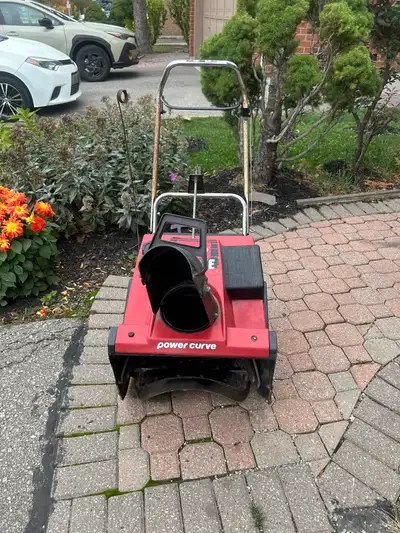 Toro CCR 2000 snow blower, View more