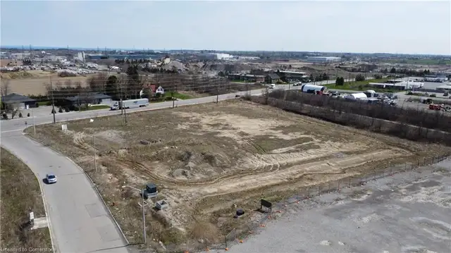 Hannon - Great Opportunity! Commercial in Commercial & Office Space for Sale in Hamilton - Image 2