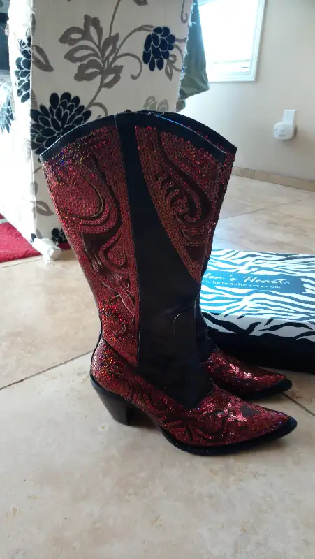 New Women's Cowgirl Cowboy Western Bling Boots. Size 9 in Women's - Shoes in Calgary - Image 3