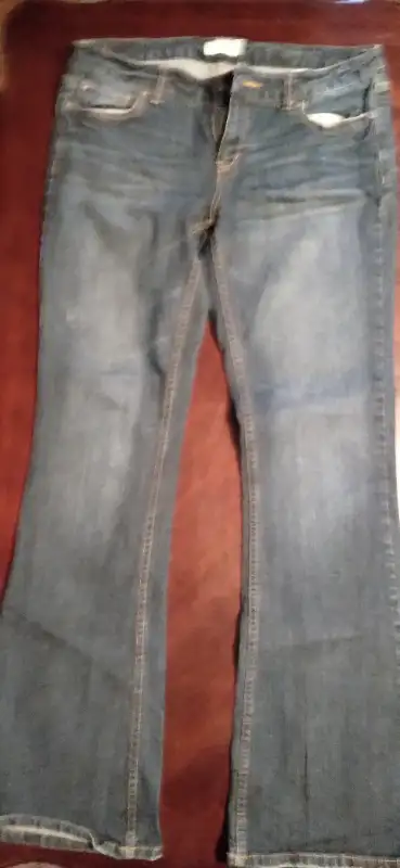 Women's jeans size 10, View more