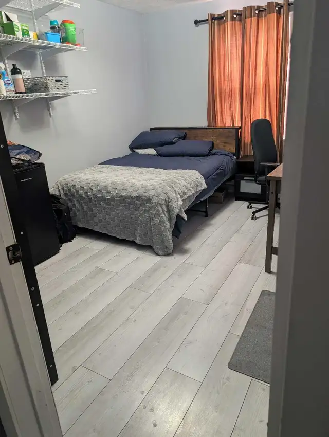 Private Room Rental  in Room Rentals & Roommates in Peterborough - Image 2