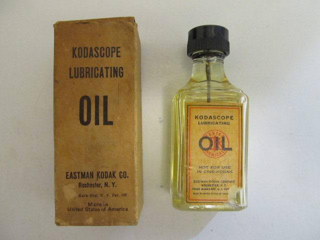 KODASCOPE LUBRICATING OIL in original box – Vintage 1930s. in Other in City of Halifax