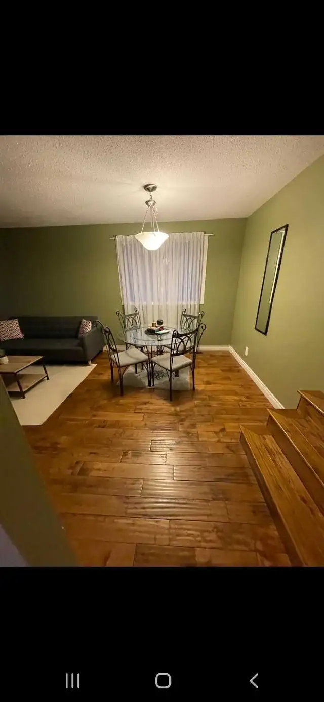 Female rooms for rent waterloo in Room Rentals & Roommates in Kitchener / Waterloo - Image 8