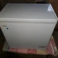Compact Chest Freezer 5.0 cubic ft