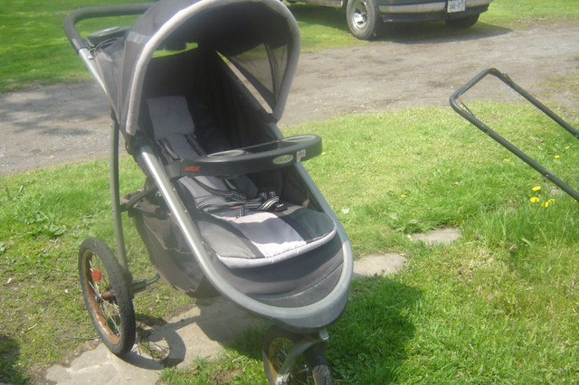 3 Wheel Stroller in Strollers, Carriers & Car Seats in Cornwall