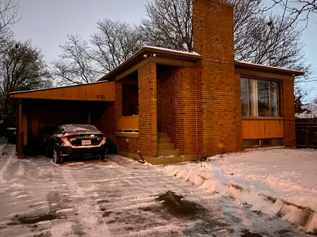 Unfurnished Private Room – Upstairs Unit in Room Rentals & Roommates in City of Toronto - Image 2