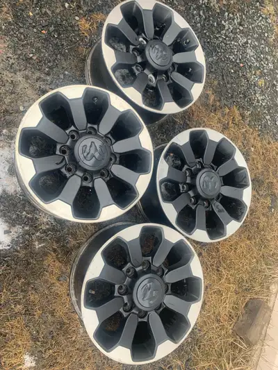 these are Factory aluminum 2018 Ram 2500 Power Wagon wheels 17" with TPMS sensors in good used condi...