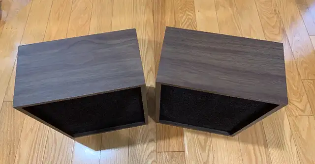 Vintage Bookshelf Speakers in Speakers in Markham / York Region - Image 5