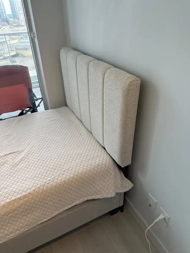 Casper Bed Frame + Mattress Set (Single) in Beds & Mattresses in Burnaby/New Westminster - Image 3