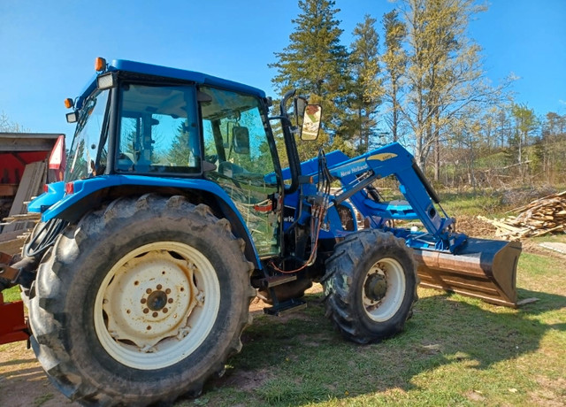 new holland tractor in Farming Equipment in New Glasgow - Image 3