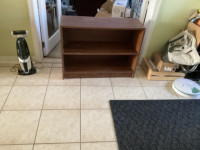 Small oak wood chip bookcase good as new