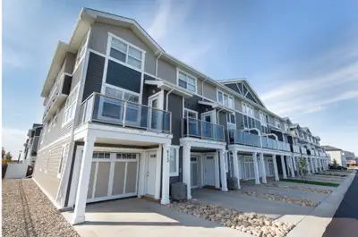 two story townhouse for rent