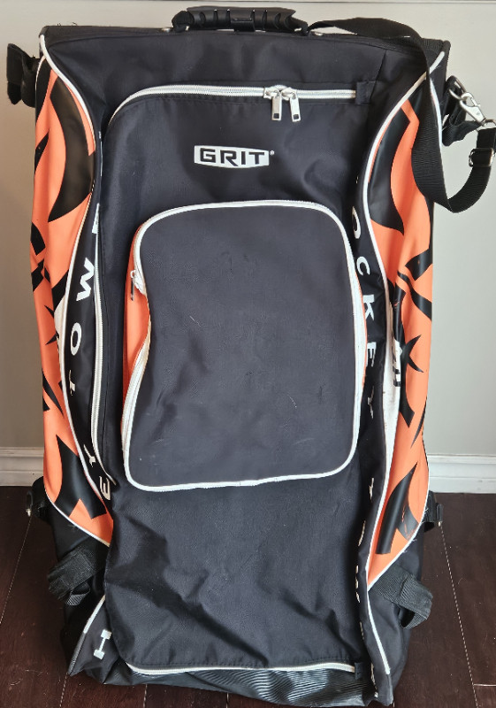 Travel Hockey Bag on Wheels GRIT HT1 Hockey Tower- 36" in Hockey in St. Catharines