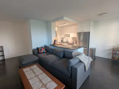 Port Credit Apartment - 2 bedroom