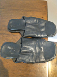 Aldo Leather Sandal
Mens size 10 (43)